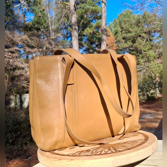 Coach Handbags - RARE Vintage 1998 Coach Italy Brindle Collection Tan Calfskin Leather Tote #6798